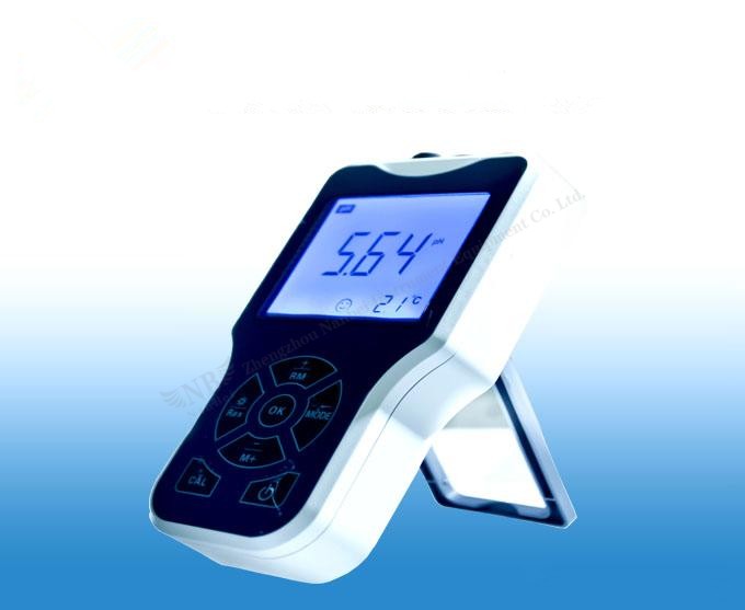 Conductivity Meter P611 Series